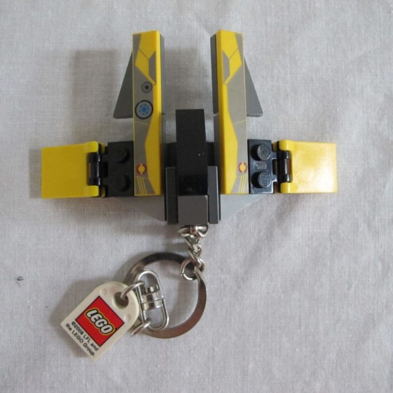 Spaceship keychain in yellow