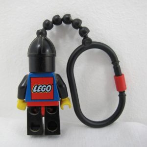Keychain minifigure knight blue attire Black Falcomn - Image 4