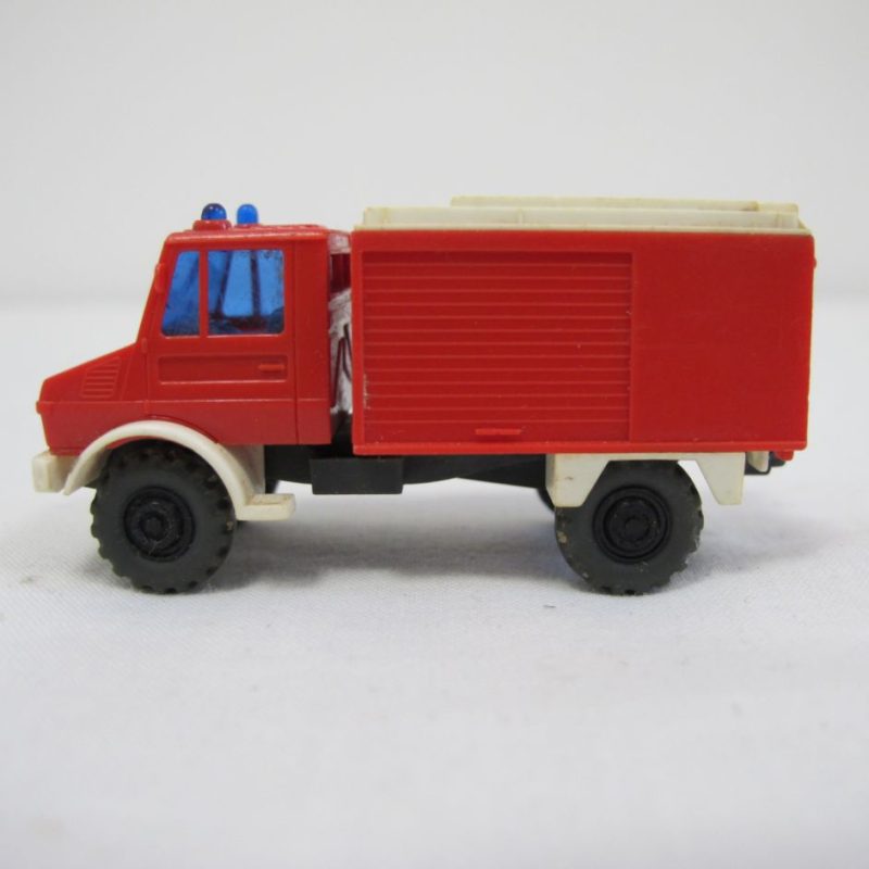 Fire Truck Mercedes - Image 7