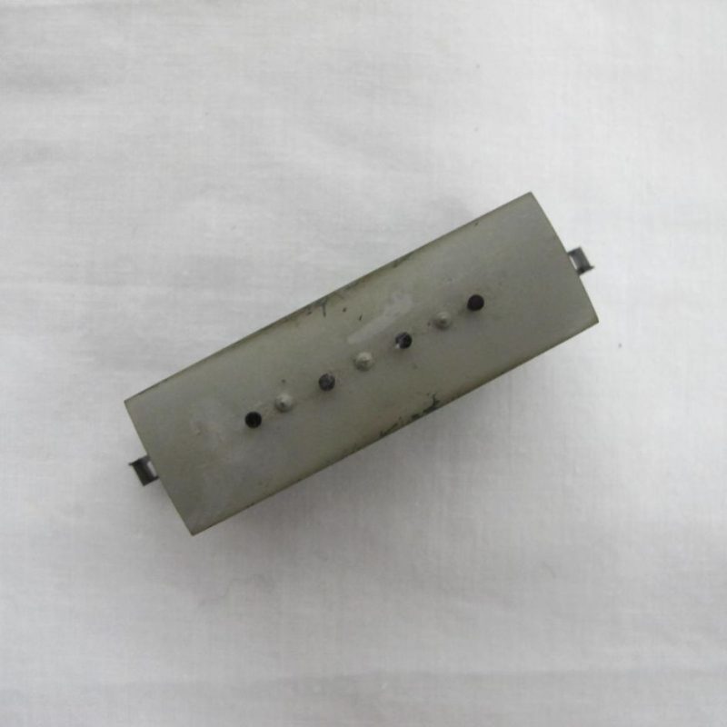 Green passenger car - Image 7