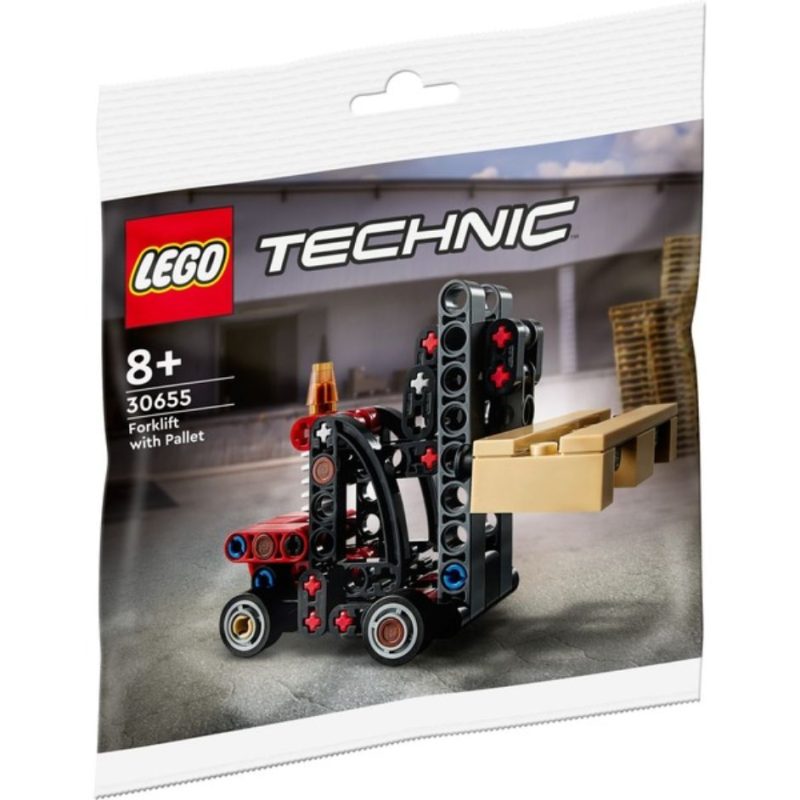 Forklift with pallet