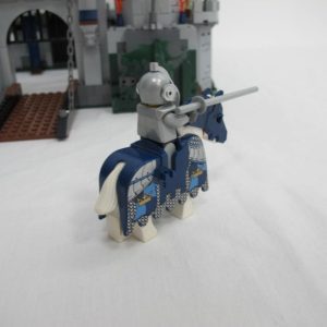 King's Castle Siege. Complete with instructions, no box - Image 9