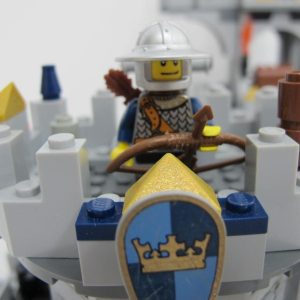 King's Castle Siege. Complete with instructions, no box - Image 11