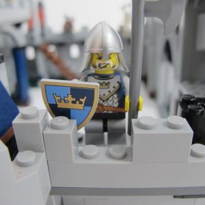 King's Castle Siege. Complete with instructions, no box - Image 14