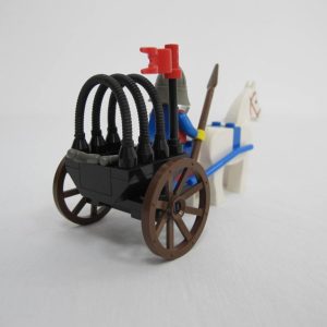 Knights' Arsenal. Complete with instructions, no box - Image 6
