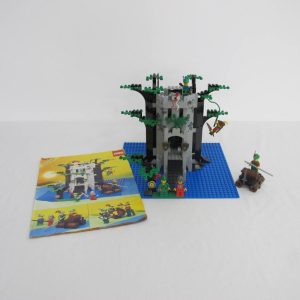 Forestmen's River Fortress. Complete with instructions, no box