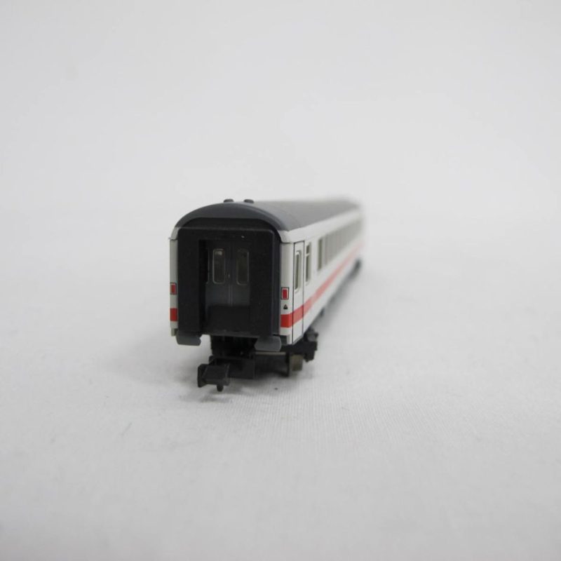 EC/IC high-capacity coach (Eurofima) 1st class, type Apmz 117.0, 4-axle, light grey/red trim strip - Image 6