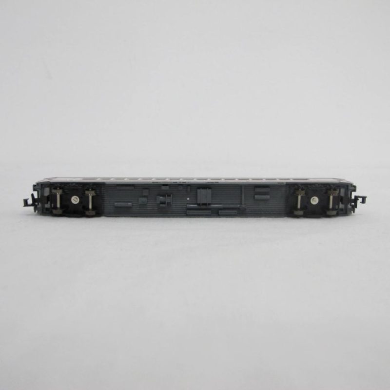 EC/IC high-capacity coach (Eurofima) 1st class, type Apmz 117.0, 4-axle, light grey/red trim strip - Image 10