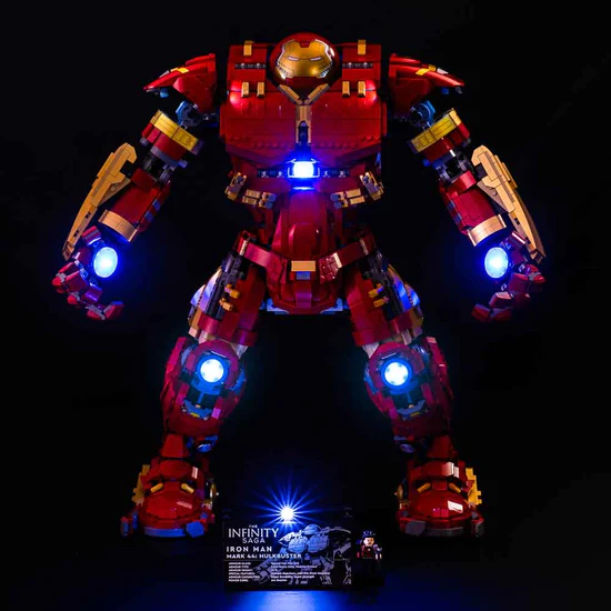 76210-LEGO-Hulkbuster-lights-on-Light-My-Bricks