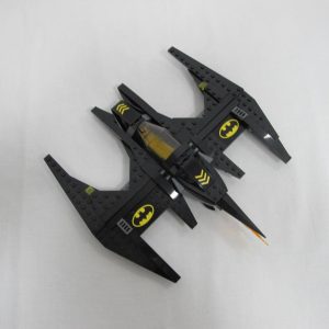 Batwing Battle Over Gotham City. Incomplete with instructions, no box - Image 9