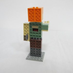Minecraft Alex BigFig with Chicken. Complete with instructions, no box - Image 8