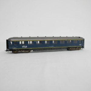 NS 1st class carriage Berlin blue