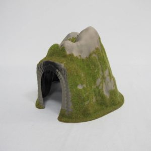Curved railway tunnel single track - Image 3