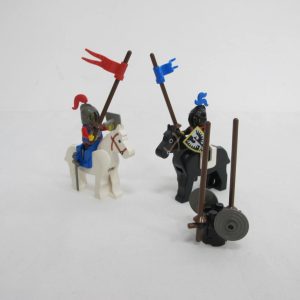 Jousting Knights. Complete with instructions, no box - Image 9