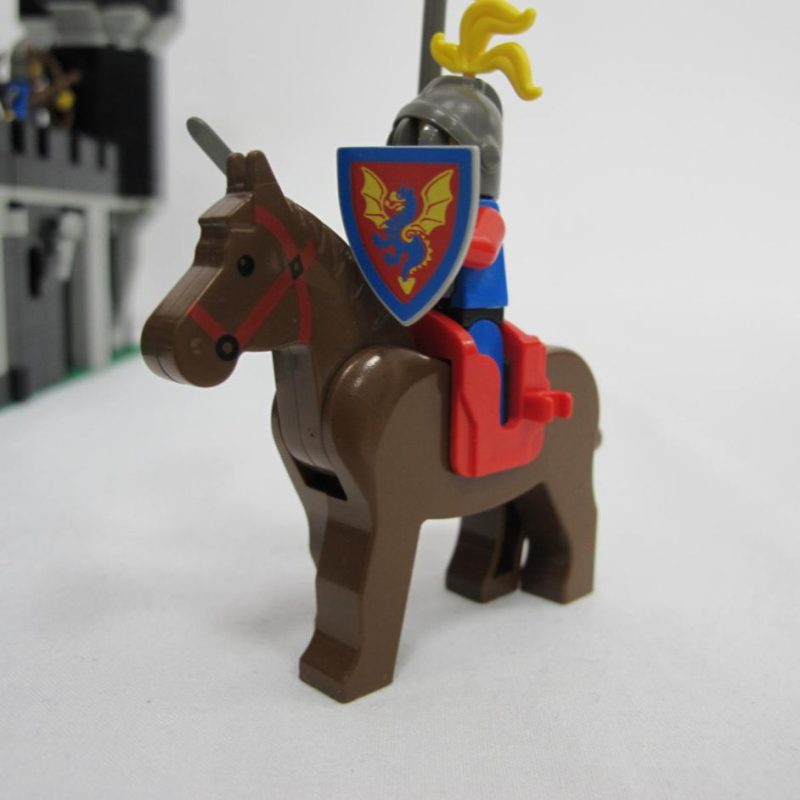 Black Monarch's Castle. Complete with instructions, no box - Image 5