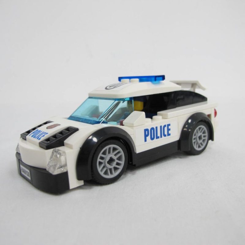 Police Pursuit. Complete with instructions, no box - Image 9
