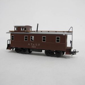 USA caboose, tin body, Aufschrfit A.T. & S.F. 1951 . - Image 4