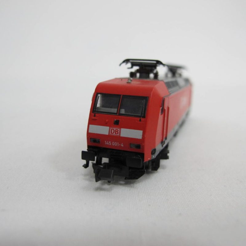 Class 145 electric locomotive, Bo'Bo' wheel arrangement, red, 2 single-arm pantographs - Image 5