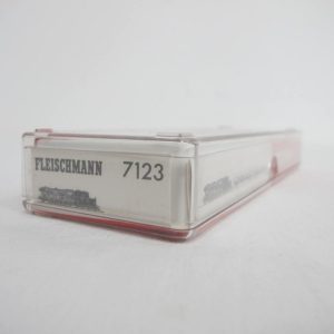 Trailing tender locomotive BR 23, type 1‘C1’ h2, black, with Witte wind deflectors, tender 2'2'T31 - Image 12
