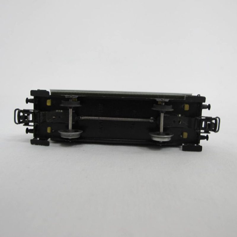 Tin passenger car green - Image 6