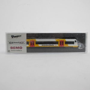Diesel railcar Regio Shuttle RS1 VT 433 white/yellow/red doors 'Schönbuchbahn'