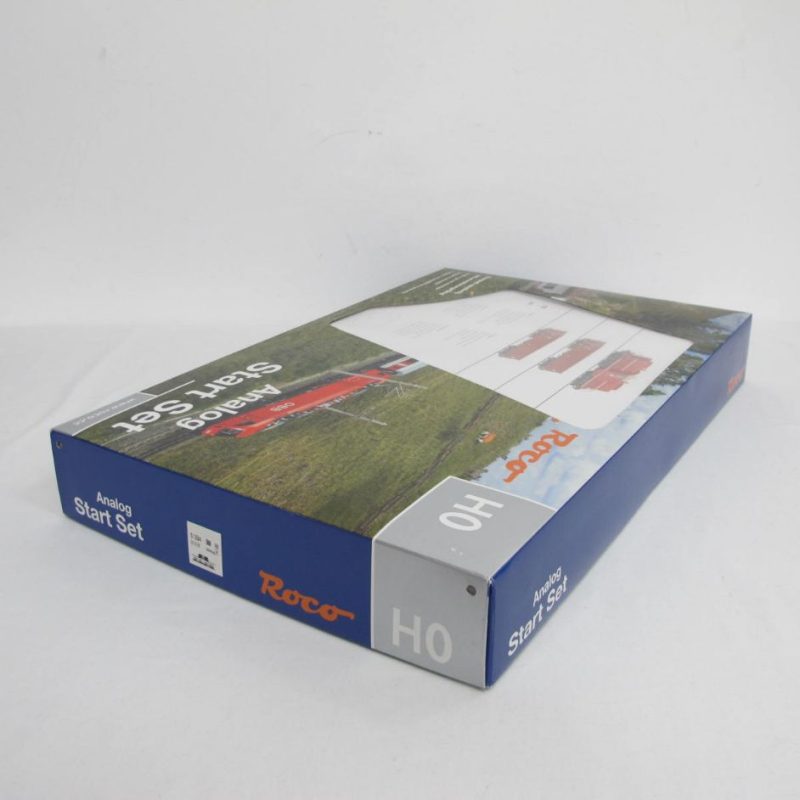 Analogue Start Set: Rh 2045 diesel locomotive with ÖBB goods train - Image 3