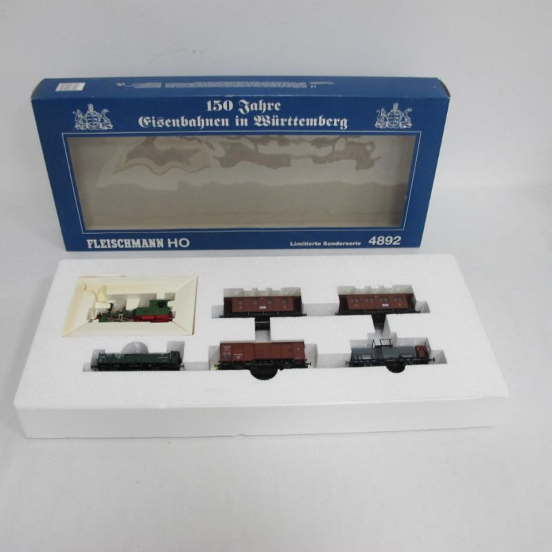 Goods set with Württembergische Nebenbahn steam locomotive T3 - Image 27
