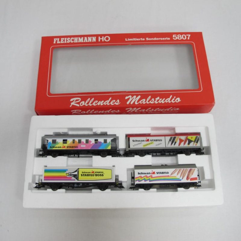 Stabilo rolling painting studio - Image 12