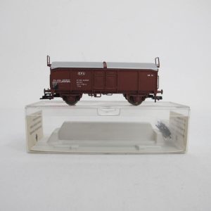 Lift and slide roof trailer