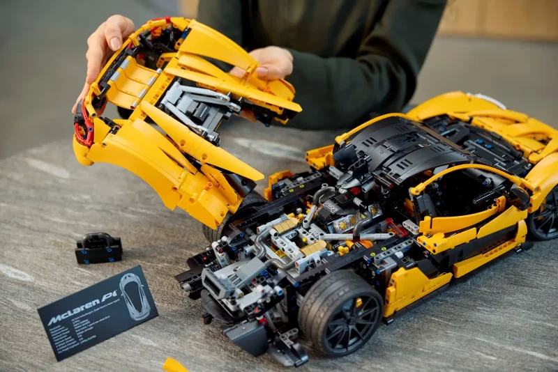 LEGO Technic 42172 McLaren P1