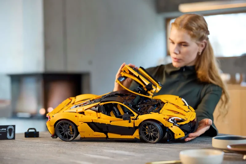 LEGO Technic 42172 McLaren P1