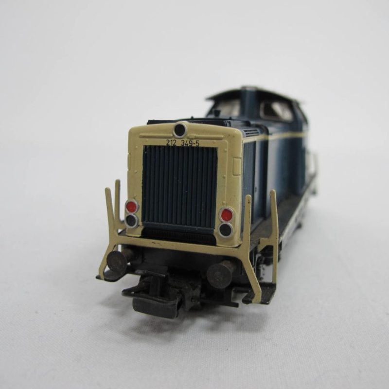 DB class 212 diesel locomotive - Image 2