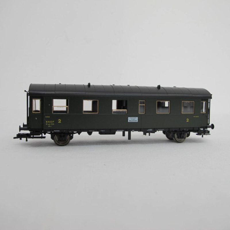 Passenger car SNCF 2nd class green - Image 8