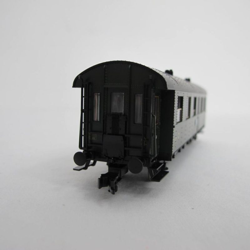 Passenger car SNCF 2nd class green - Image 9