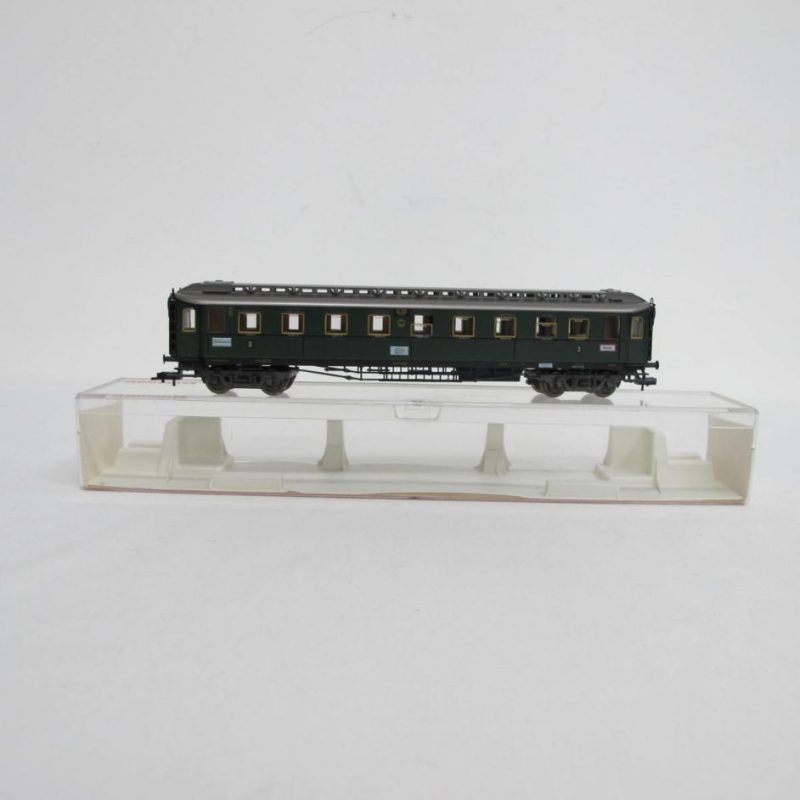 DRG 3rd class express train coach