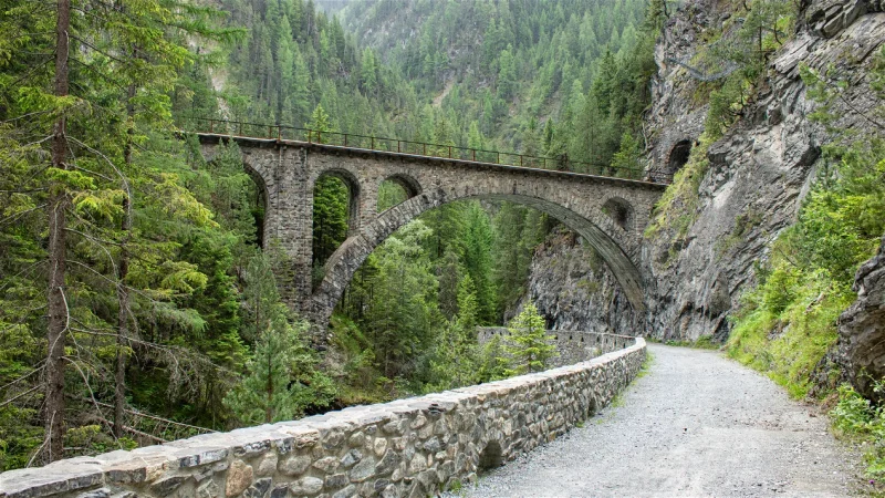 Brombenz Viaduct - Image 5