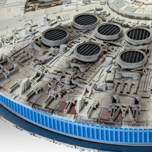 Millennium Falcon - Image 8