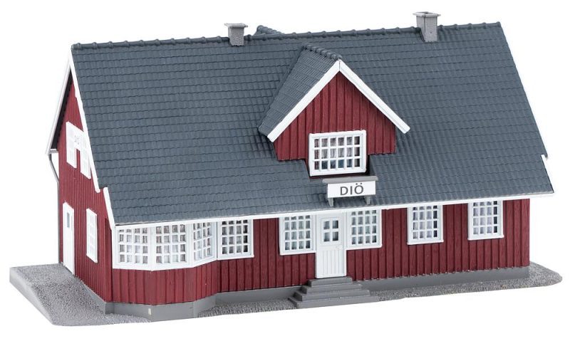 Swedish railway station - Image 3