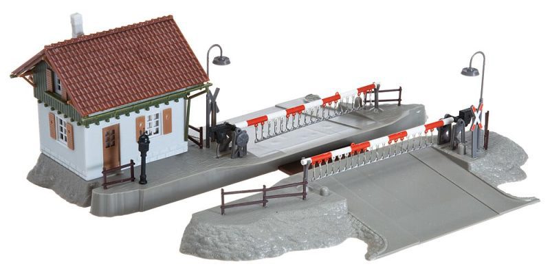 Level crossing with barrier guard - Image 2