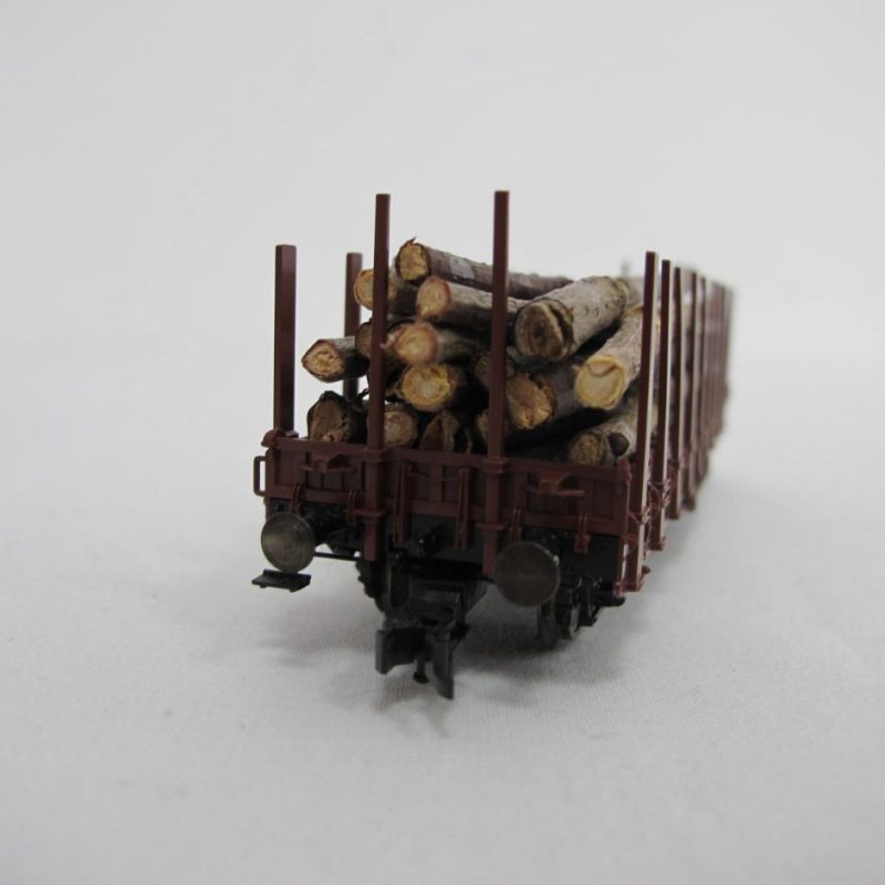 DR stake wagon with wood - Image 3