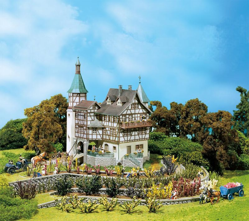 Falkeneck hunting lodge