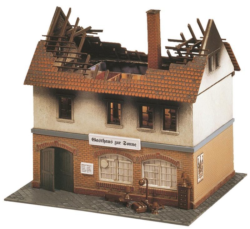 Fire ruins of the Gasthaus Zur Sonne - Image 4