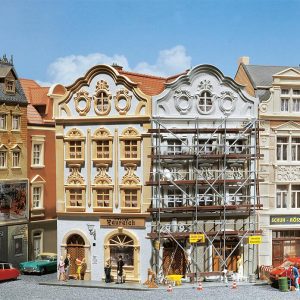 Winkel town house with painter