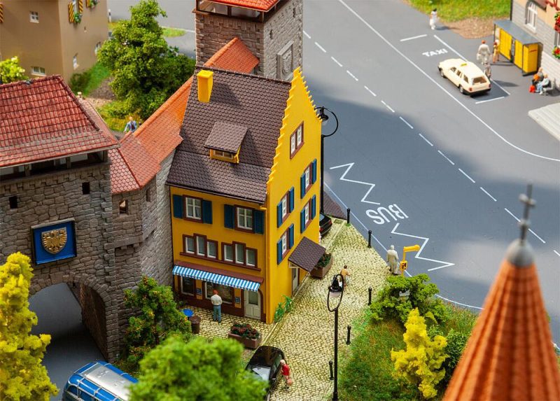 End terraced house small town
