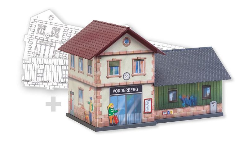 BASIC railway station, incl. 1 painting