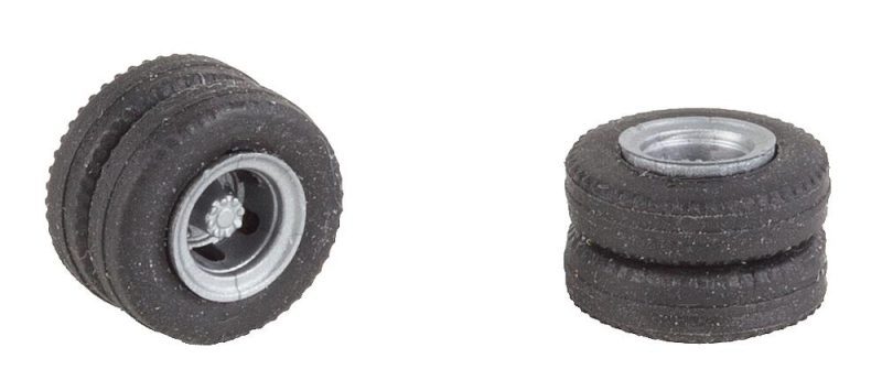 2 complete wheels (rear axle)