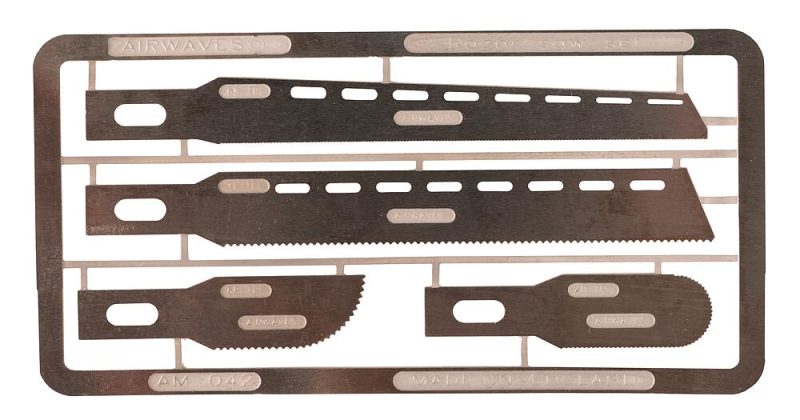 Saw blade set for craft mes