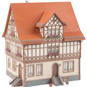 Bad Liebenstein half-timbered house - Image 2