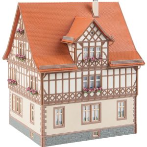 Bad Liebenstein half-timbered house - Image 3