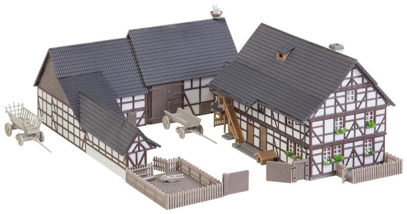 Three-sided farm - Image 2